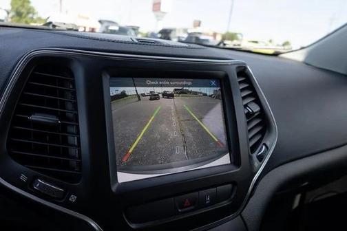 2022 Jeep Cherokee X 4x4