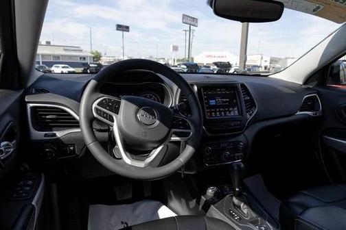 2022 Jeep Cherokee X 4x4