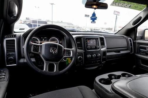 2024 RAM 1500 Classic Warlock Crew Cab 4x4 57' Box