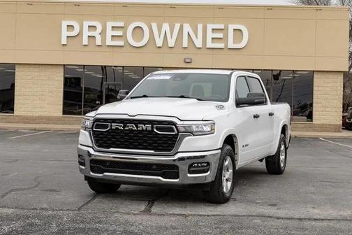 2025 RAM 1500 Big Horn Crew Cab 4x4 57' Box