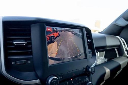 2022 RAM 1500 Big Horn Crew Cab 4x4 57' Box