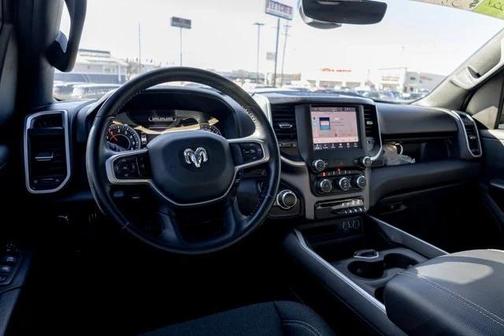 2022 RAM 1500 Big Horn Crew Cab 4x4 57' Box