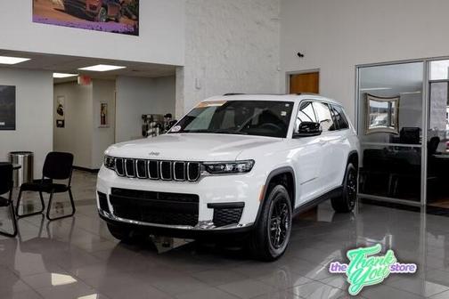 2025 Jeep Grand Cherokee L Laredo X 4x4