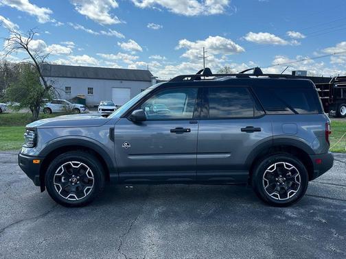 Carbonized Gray Metallic 2026 Ford Bronco Sport Outer Banks