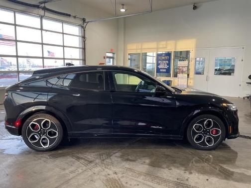 2024 Ford Mustang Mach-E GT