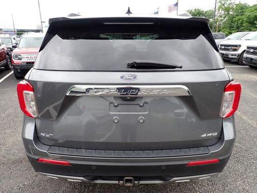 Carbonized Gray Metallic 2023 Ford Explorer XLT