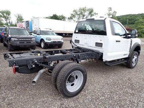 OXFORD WHITE 2026 Ford F-450 XL
