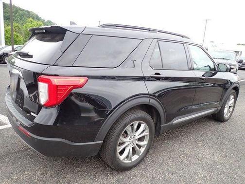 Agate Black Metallic 2020 Ford Explorer XLT