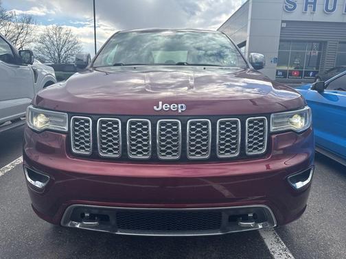 Velvet Red Pearlcoat 2017 Jeep Grand Cherokee Overland
