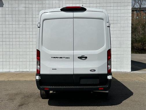 OXFORD WHITE 2026 Ford Transit-250 Base