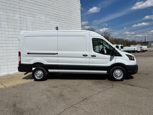 OXFORD WHITE 2026 Ford Transit-250 Base