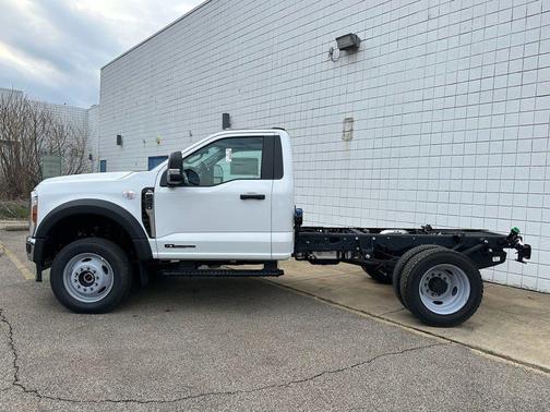 OXFORD WHITE 2026 Ford F-450 XL