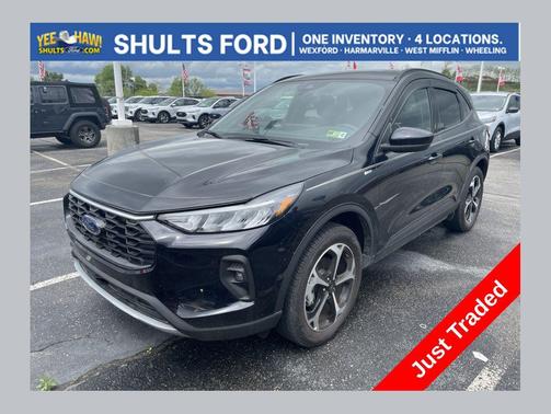 Agate Black Metallic 2025 Ford Escape ST-Line Select
