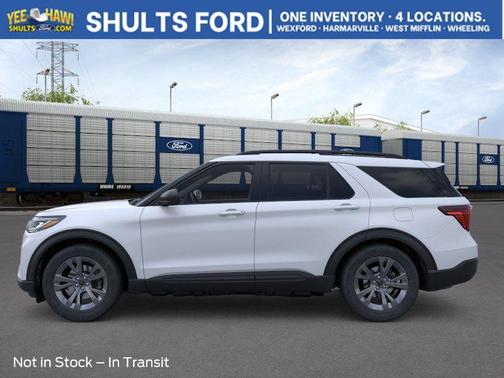 Space White Metallic 2026 Ford Explorer Active
