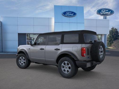Gray 2026 Ford Bronco Big Bend