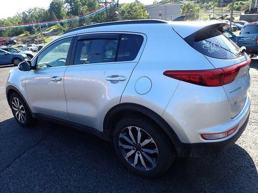 Sparkling Silver 2019 Kia Sportage EX