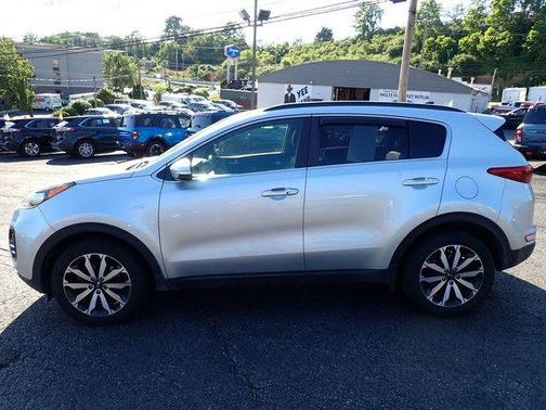 Sparkling Silver 2019 Kia Sportage EX