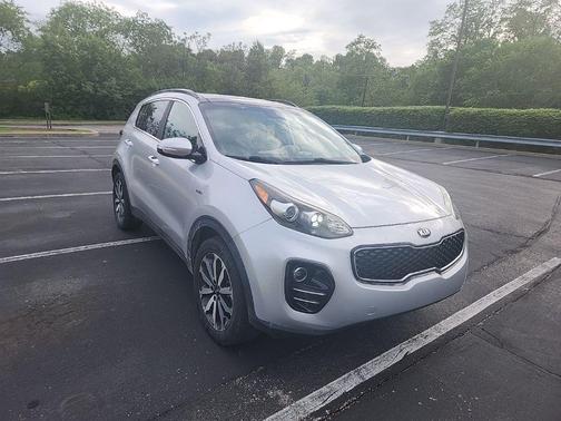 Sparkling Silver 2019 Kia Sportage EX