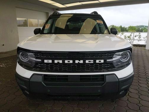 OXFORD WHITE 2025 Ford Bronco Sport Outer Banks