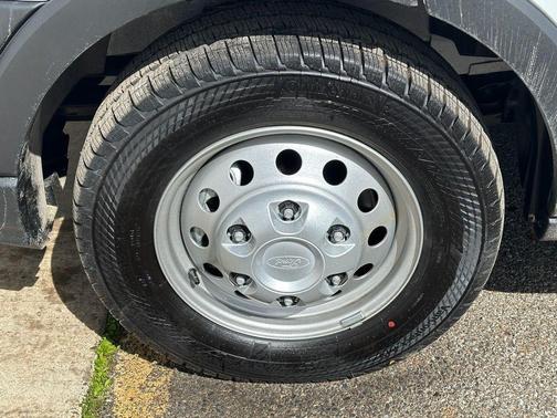 OXFORD WHITE 2026 Ford Transit-350 Base
