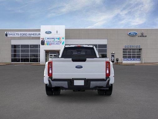 OXFORD WHITE 2026 Ford F-450 XL
