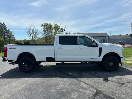 Star White Metallic Tri-Coat 2026 Ford F-250 Lariat