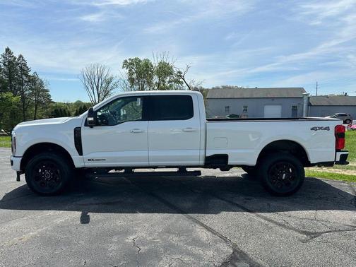 Star White Metallic Tri-Coat 2026 Ford F-250 Lariat