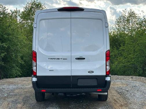 OXFORD WHITE 2026 Ford Transit-350 Base