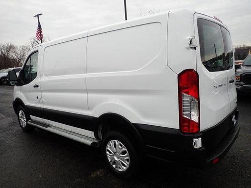 OXFORD WHITE 2024 Ford Transit-250 Base