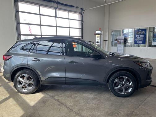 Gray Metallic 2025 Ford Escape ST-Line