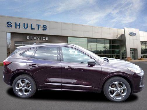 Cinnabar Red Metallic Premium Colorant 2023 Ford Escape ST-Line