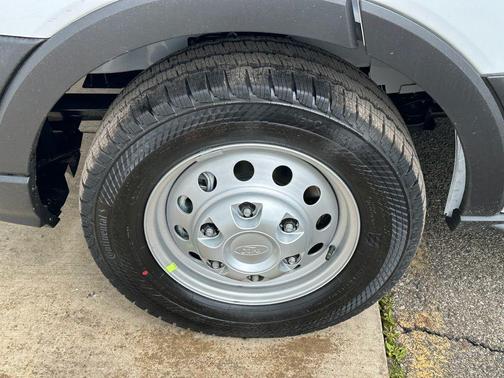 OXFORD WHITE 2026 Ford Transit-350 Base