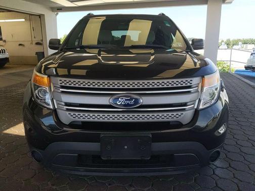 TUXEDO BLACK METALLIC 2015 Ford Explorer Base