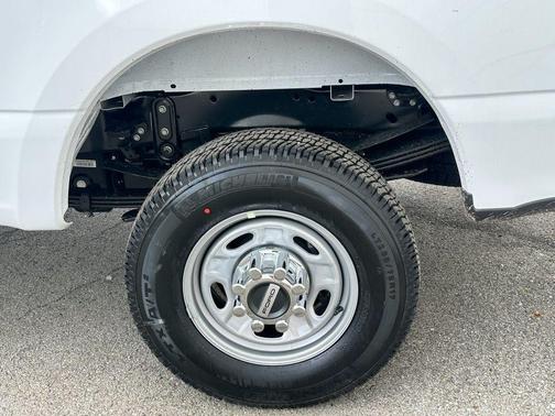 OXFORD WHITE 2026 Ford F-350 XL
