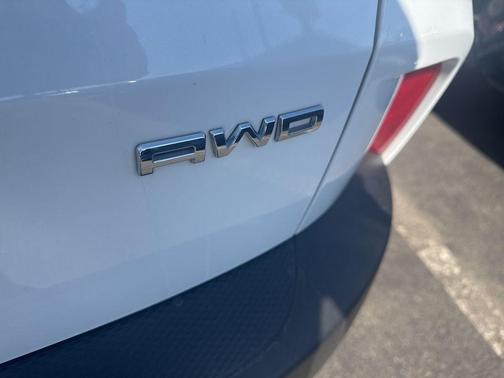 OXFORD WHITE 2023 Ford Escape Active