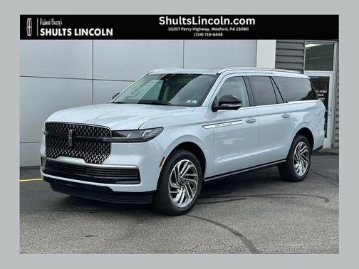 Crystal White 2025 Lincoln Navigator Reserve