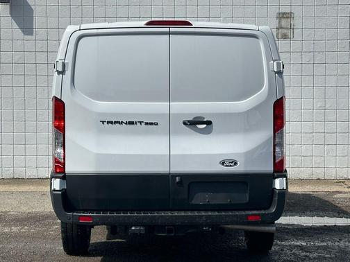 OXFORD WHITE 2026 Ford Transit-350 Base