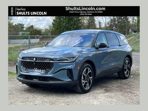 Blue Metallic 2026 Lincoln Nautilus Premiere