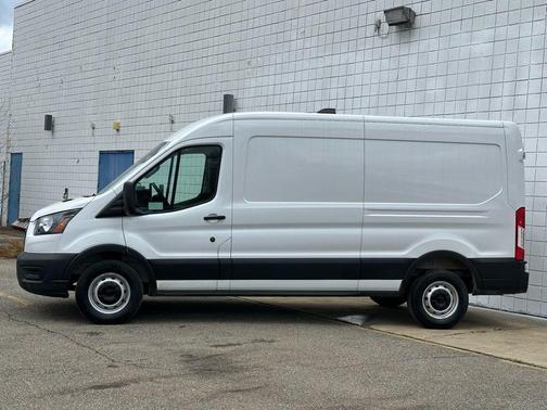 OXFORD WHITE 2026 Ford Transit-350 Base