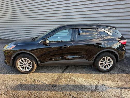 Agate Black Metallic 2020 Ford Escape SE