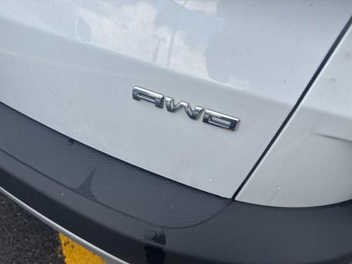 OXFORD WHITE 2022 Ford Escape SE