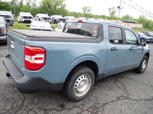 AREA 51 2022 Ford Maverick XL