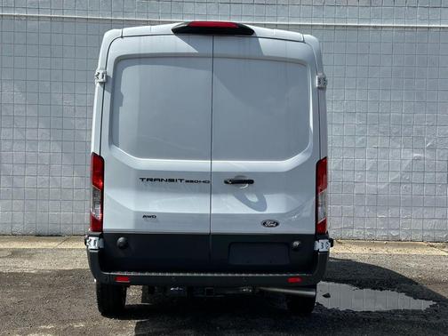 OXFORD WHITE 2026 Ford Transit-350 Base