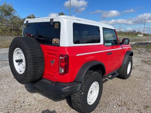 2024 Ford Bronco HERITAGE EDITION