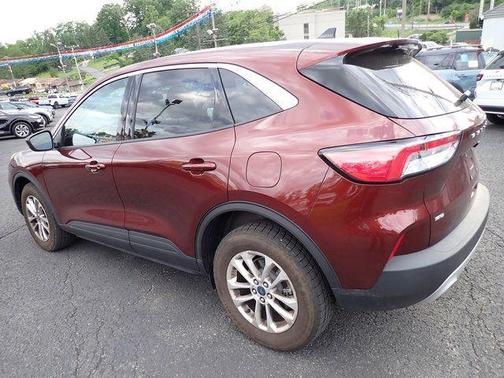 BRONZE FIRE 2021 Ford Escape SE