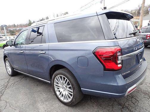BLUE TINTED CLEARCOAT 2023 Ford Expedition Max Platinum