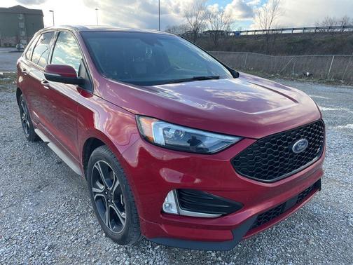 Rapid Red Metallic Tinted Clearcoat 2020 Ford Edge ST