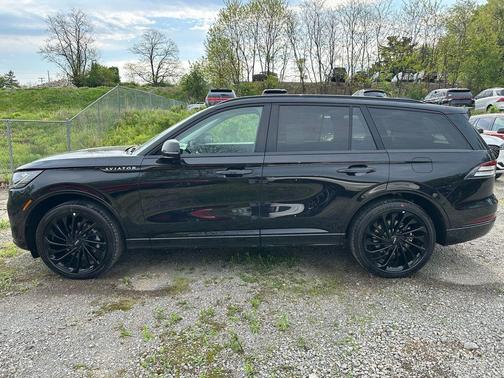 INFINITE BLACK MET CC 2026 Lincoln Aviator Reserve AWD