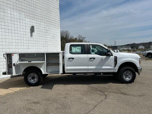 OXFORD WHITE 2026 Ford F-350 XL