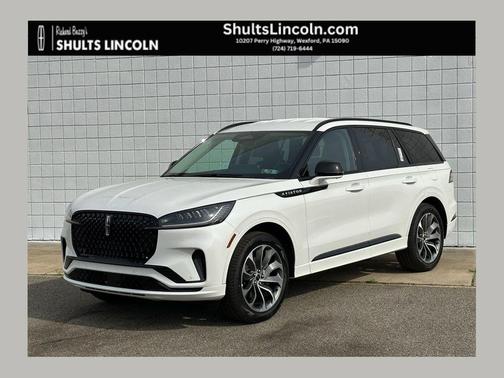 Pristine White Metallic Tri-Coat 2026 Lincoln Aviator Premiere